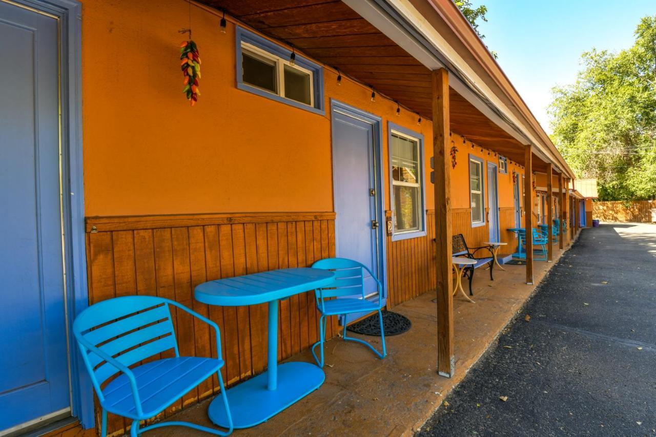 Lodge 5 - Downtown Location. Studio With Shared Hot Tub. Minutes To Arches N.P. Moab Exterior photo